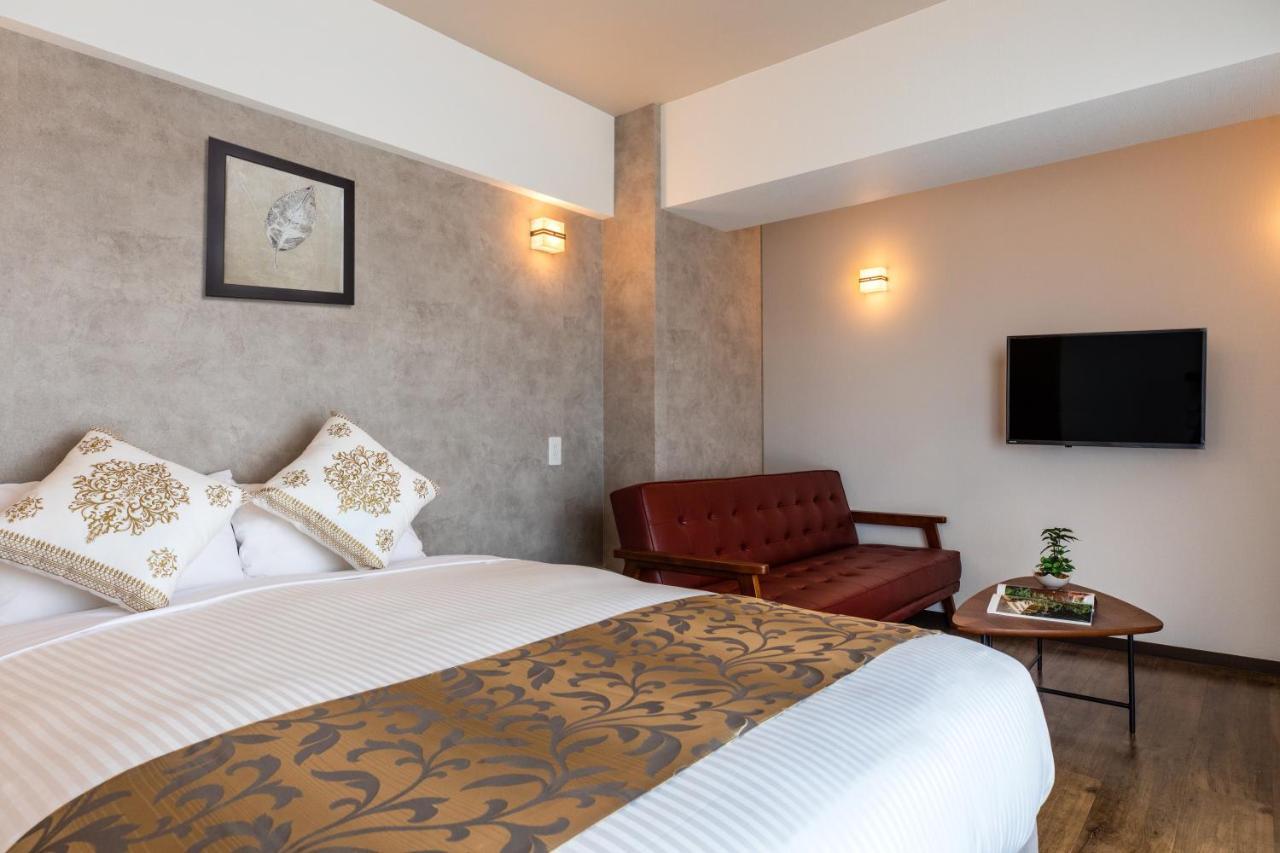 Aparthotel Mr Kinjo 万座ビーチ前 à Onna Extérieur photo